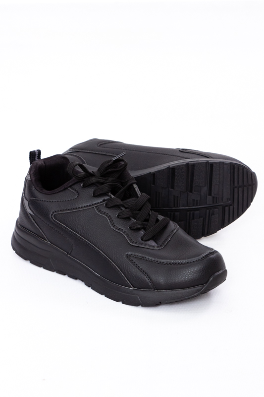 Кросівки чоловічі